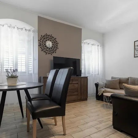 Feratjer Apartamento *